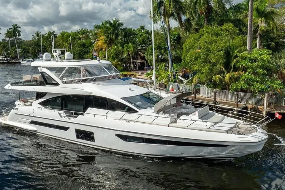 Matten One, 2021 Azimut, photo 1