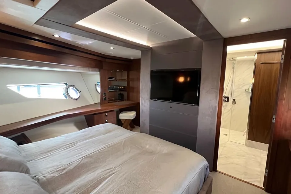 Saliviti, 2018 Sunseeker, photo 18
