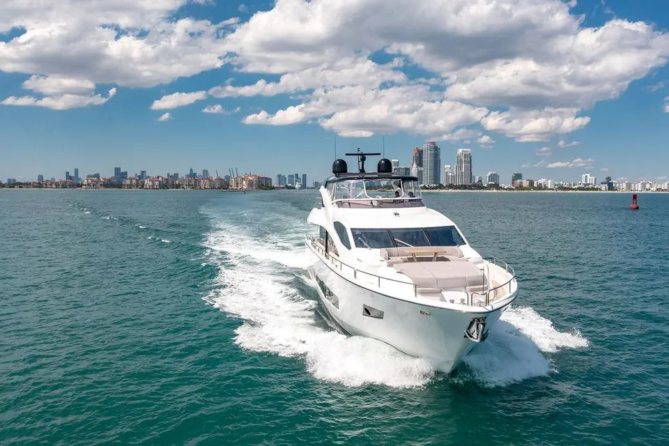 HH, 2020 Sunseeker, photo 2