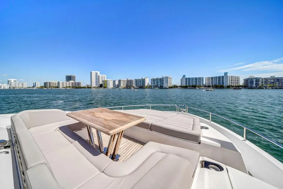 HH, 2020 Sunseeker, photo 7