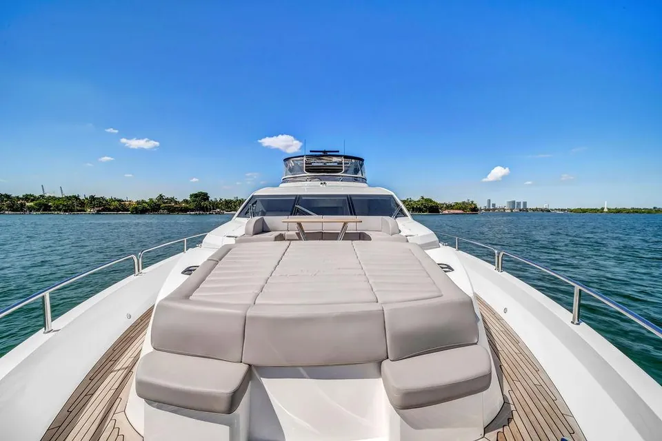 HH, 2020 Sunseeker, photo 8