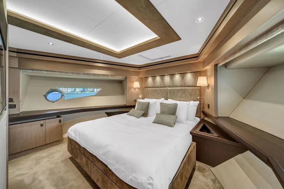 HH, 2020 Sunseeker, photo 21
