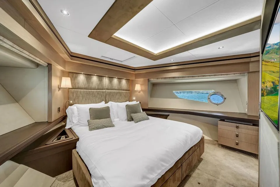HH, 2020 Sunseeker, photo 23