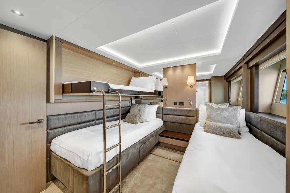 HH, 2020 Sunseeker, photo 26