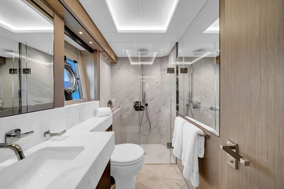 HH, 2020 Sunseeker, photo 28
