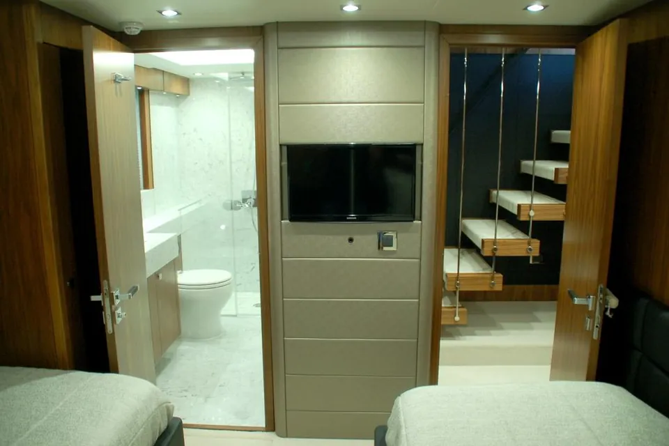 Alexa, 2018 Sunseeker, photo 15