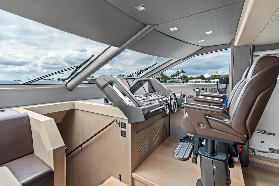 Aqua Vista, 2019 Sunseeker 86 Yacht, photo 19