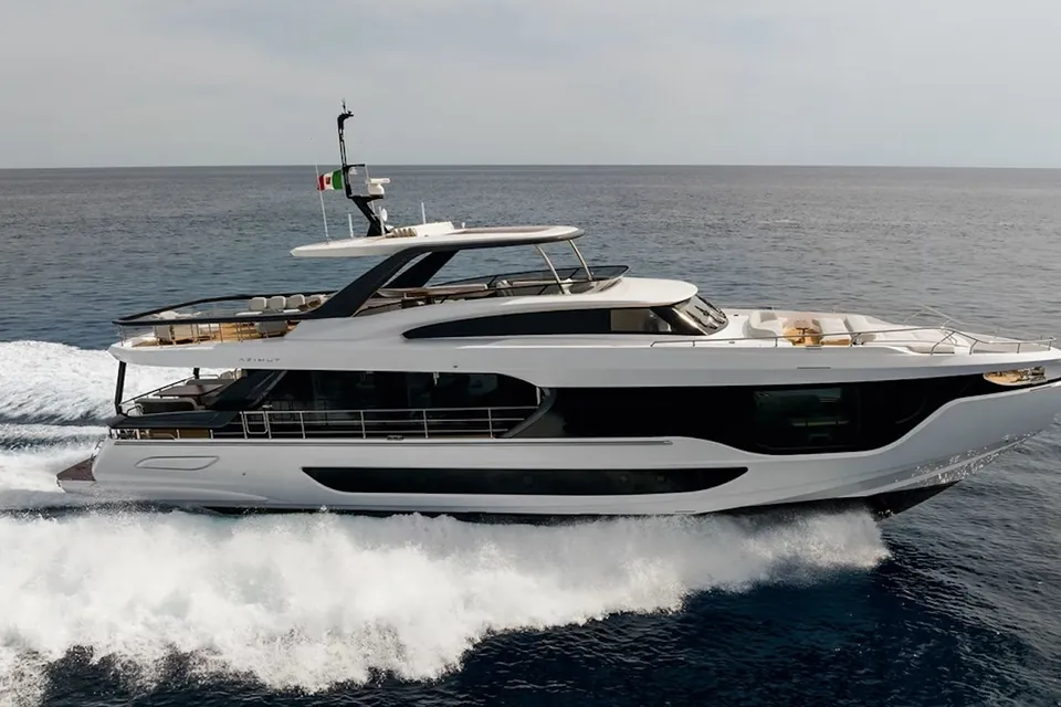 Spribe, 2024 Azimut, photo 1