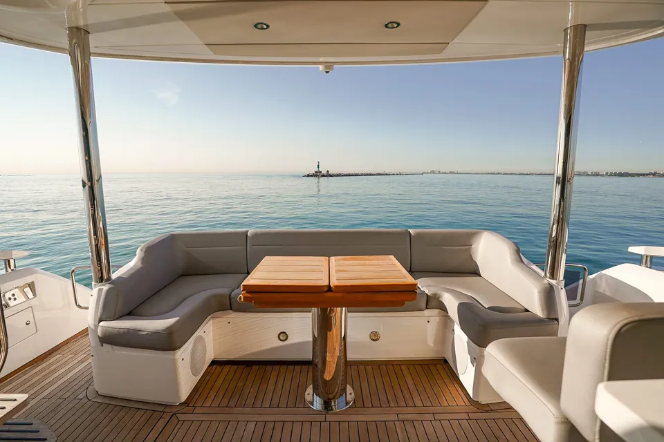 Lucky Bet, 2019 Sunseeker Manhattan 66, photo 18