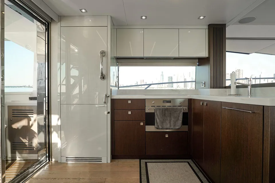 Lucky Bet, 2019 Sunseeker Manhattan 66, photo 24