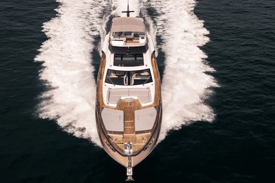 Sunset 8, 2024 Azimut, photo 3