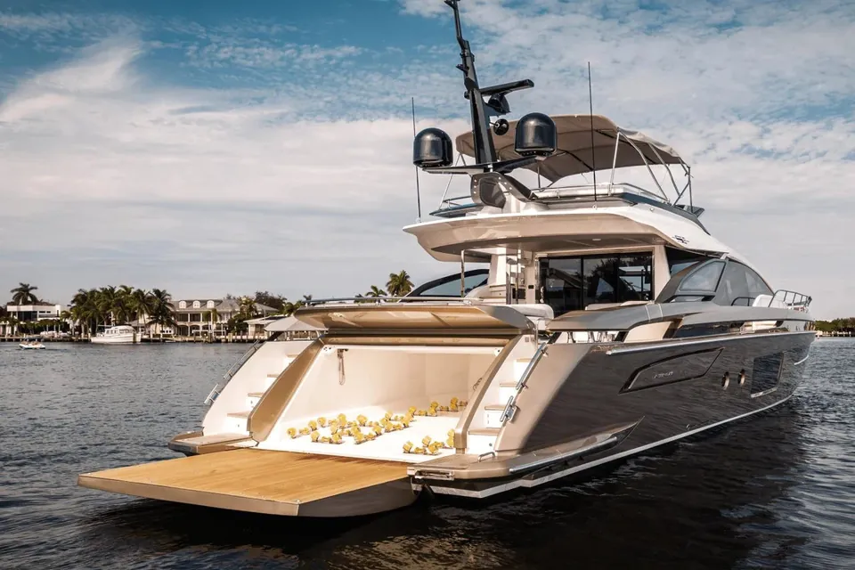 Sunset 8, 2024 Azimut, photo 4