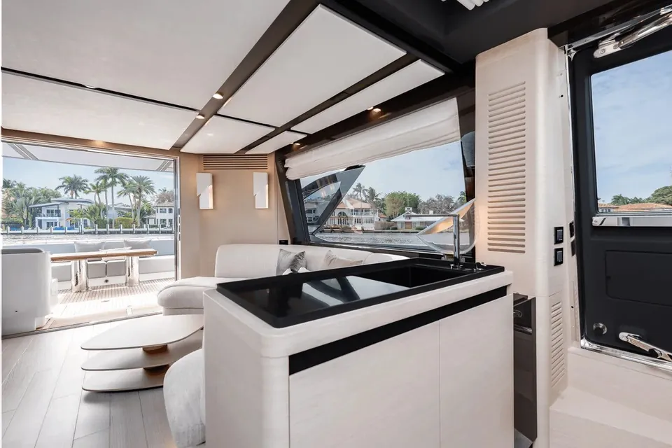 Sunset 8, 2024 Azimut, photo 22