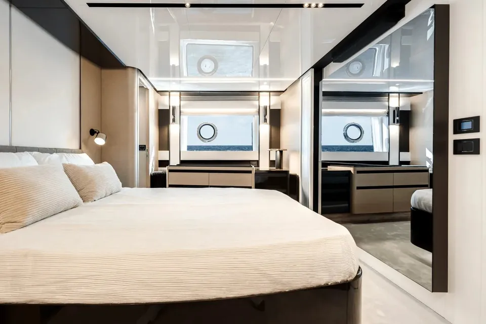 Sunset 8, 2024 Azimut, photo 44