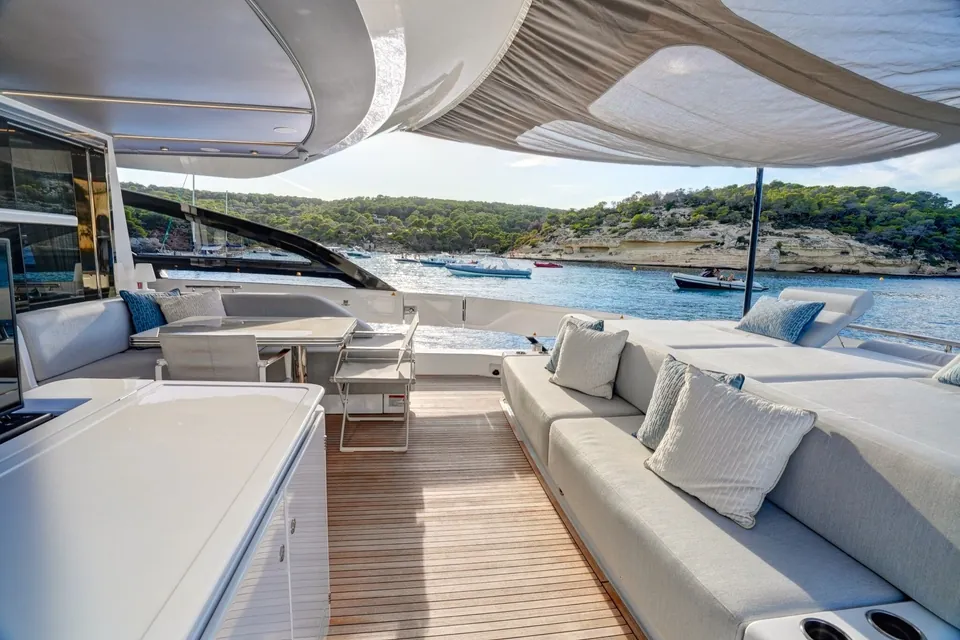 Apricity, 2023 Azimut S8, photo 15
