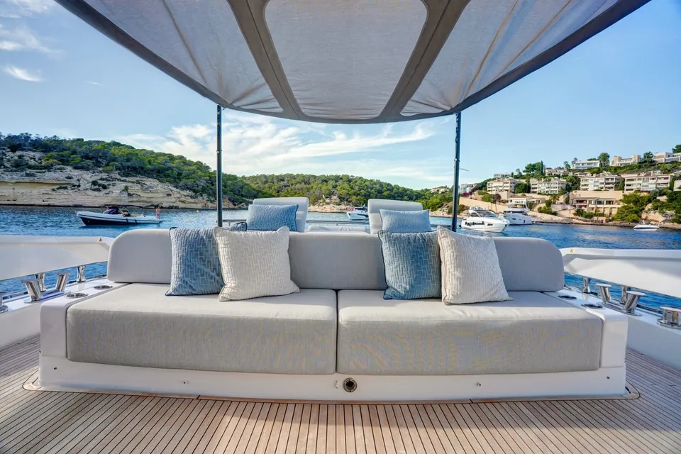 Apricity, 2023 Azimut S8, photo 18