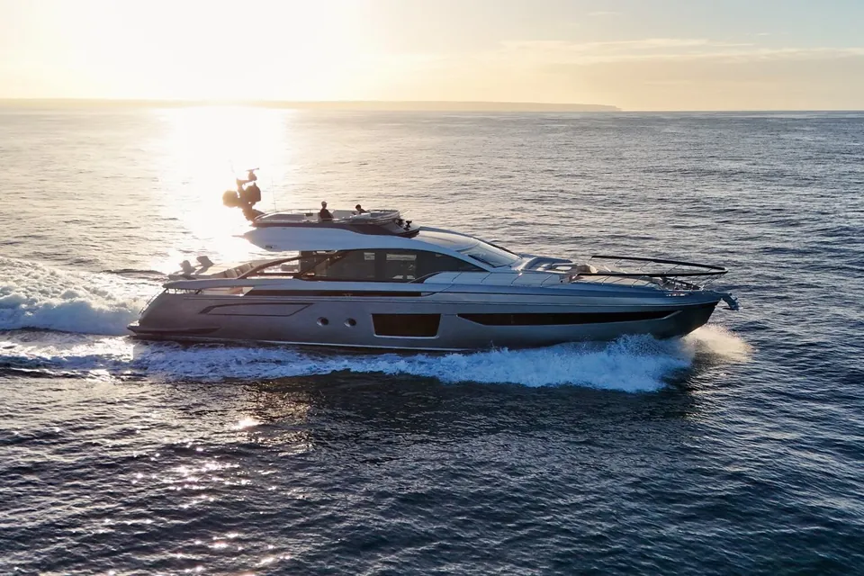 Apricity, 2023 Azimut S8, photo 32