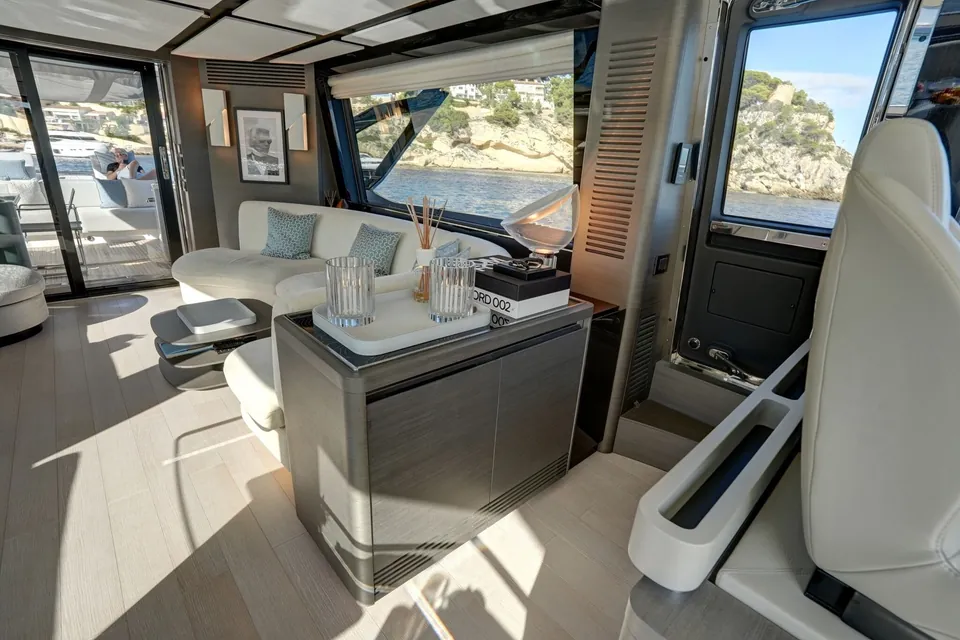 Apricity, 2023 Azimut S8, photo 33