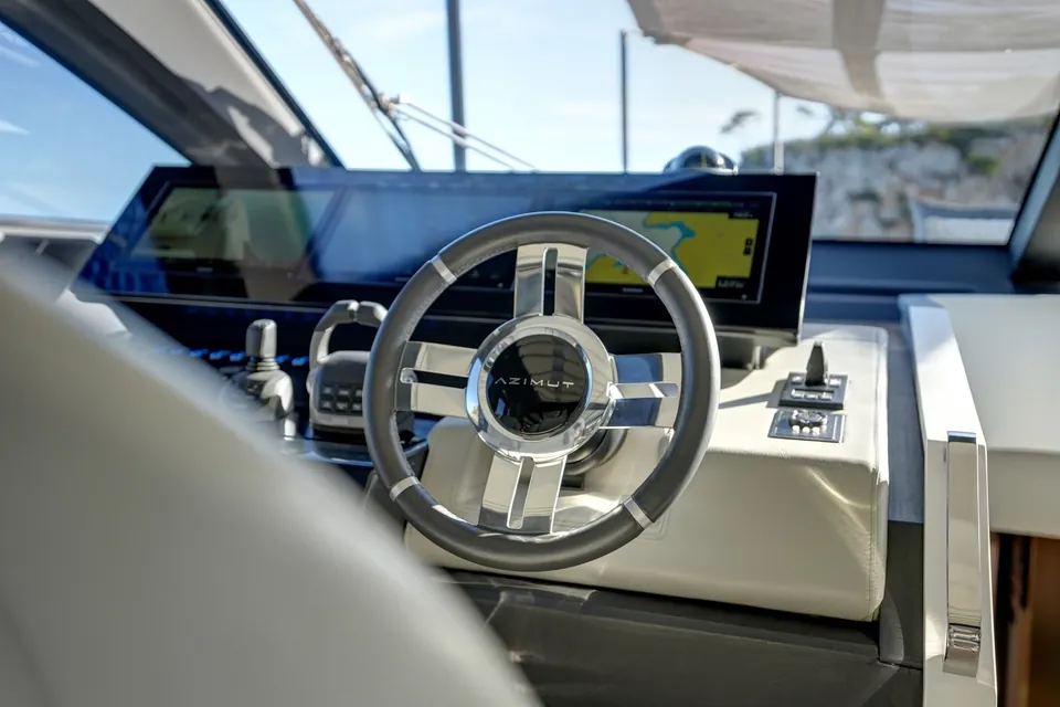 Apricity, 2023 Azimut S8, photo 36
