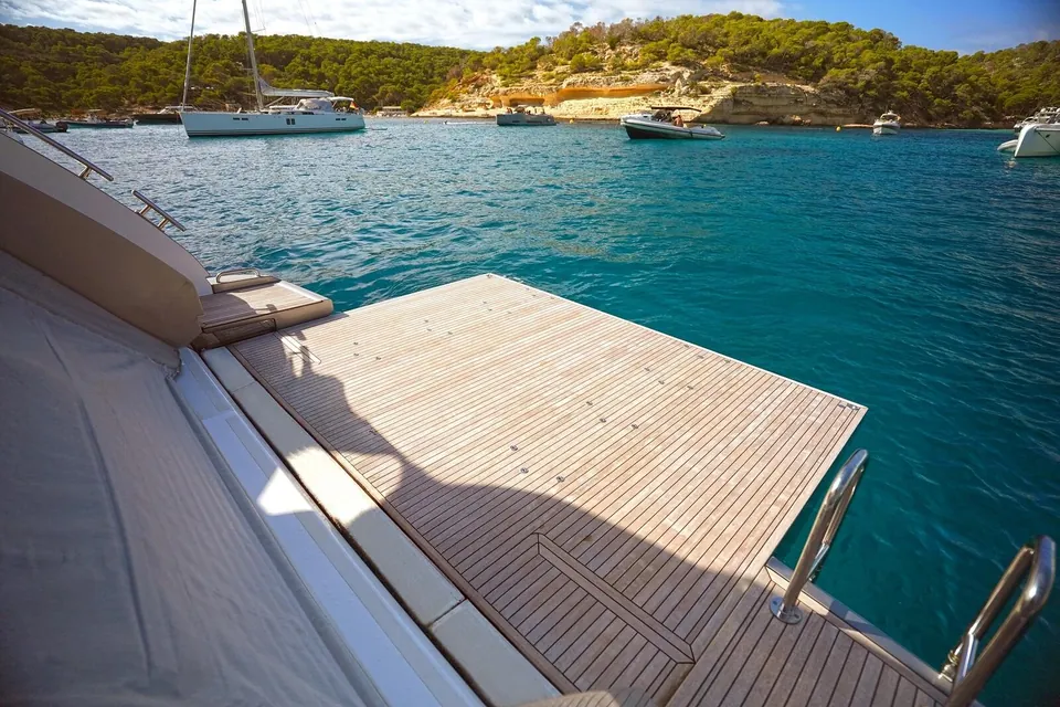 Apricity, 2023 Azimut S8, photo 42
