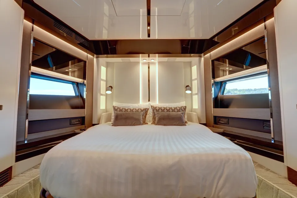 Apricity, 2023 Azimut S8, photo 56