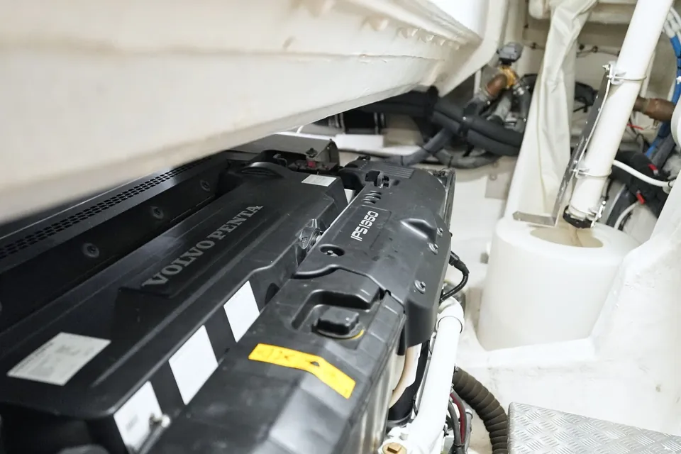 Apricity, 2023 Azimut S8, photo 74