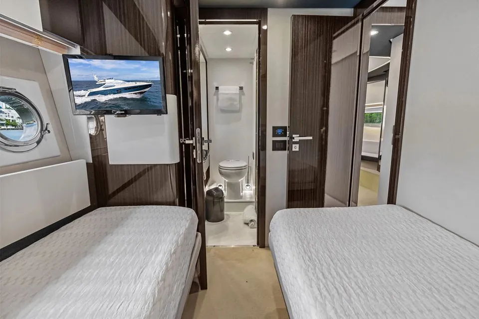 Villaggio, 2018 Azimut 77S, photo 11