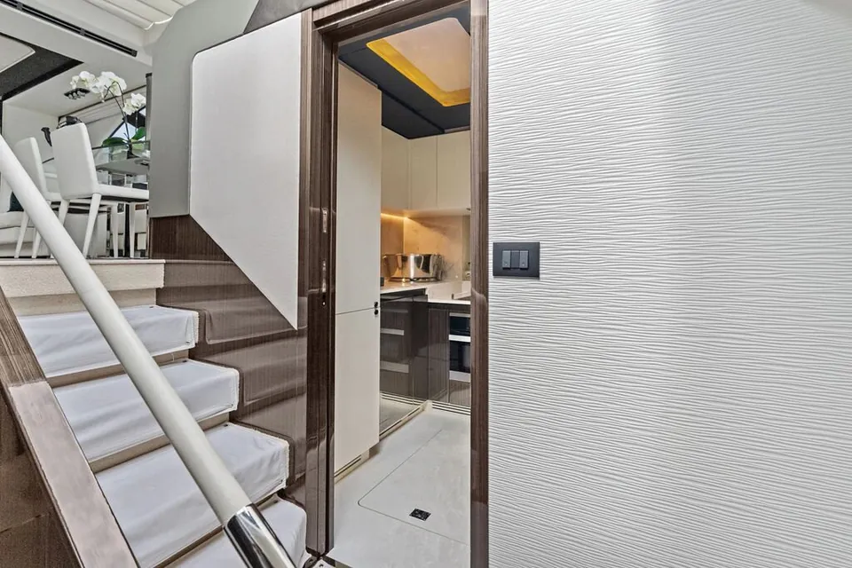 Villaggio, 2018 Azimut 77S, photo 15