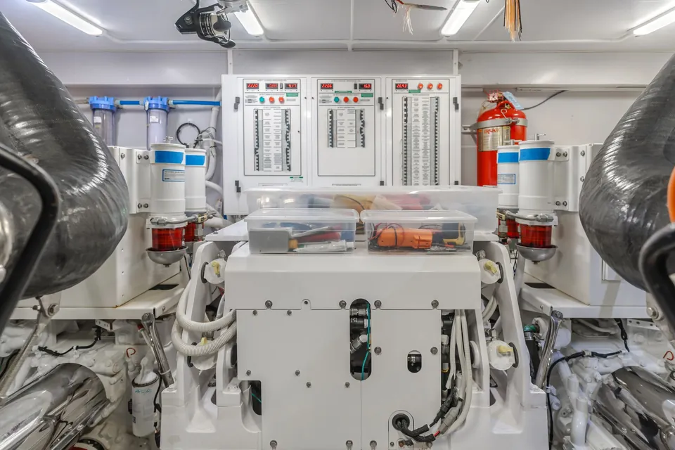Fine Seas-Onings, 2018 Marquis 720 Fly, photo 32
