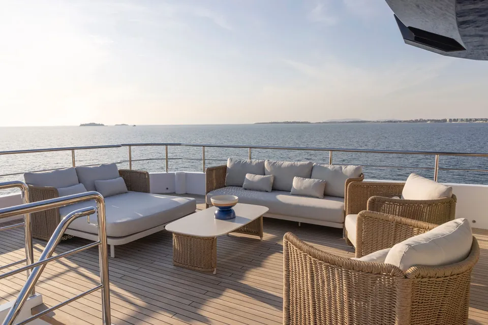 Bee Explorer Yacht, 2025 ART Shipyard BEE Yacht, photo 16