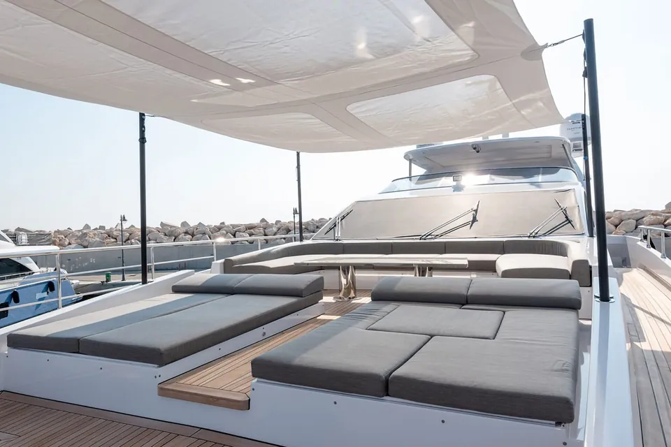 Iryna, 2019 Azimut Grande 35M, photo 18