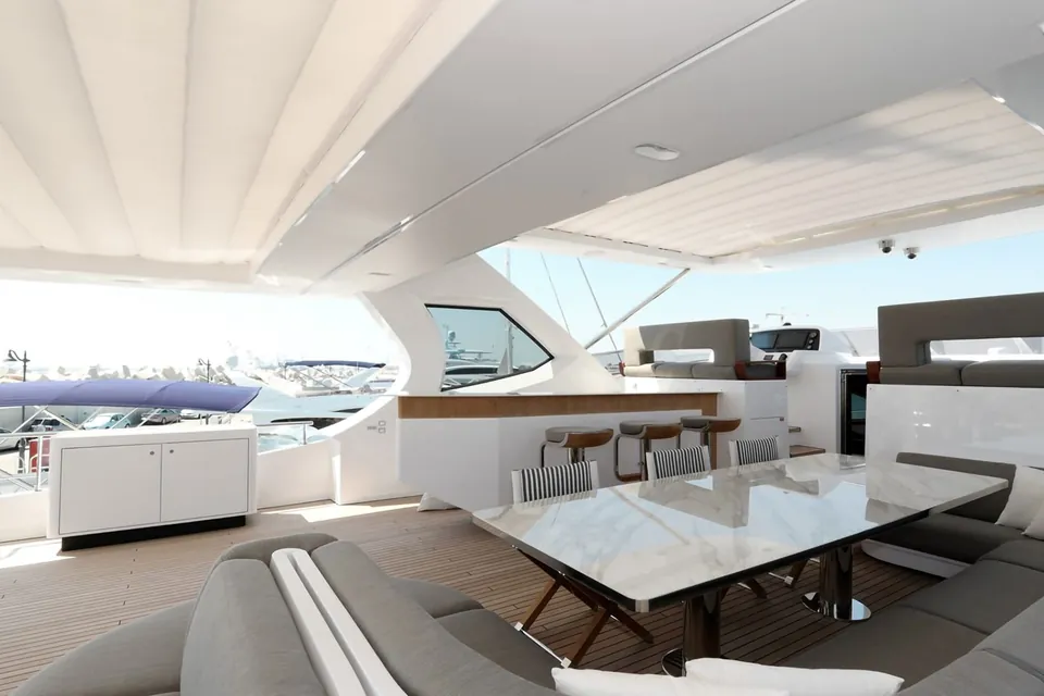 Iryna, 2019 Azimut Grande 35M, photo 19
