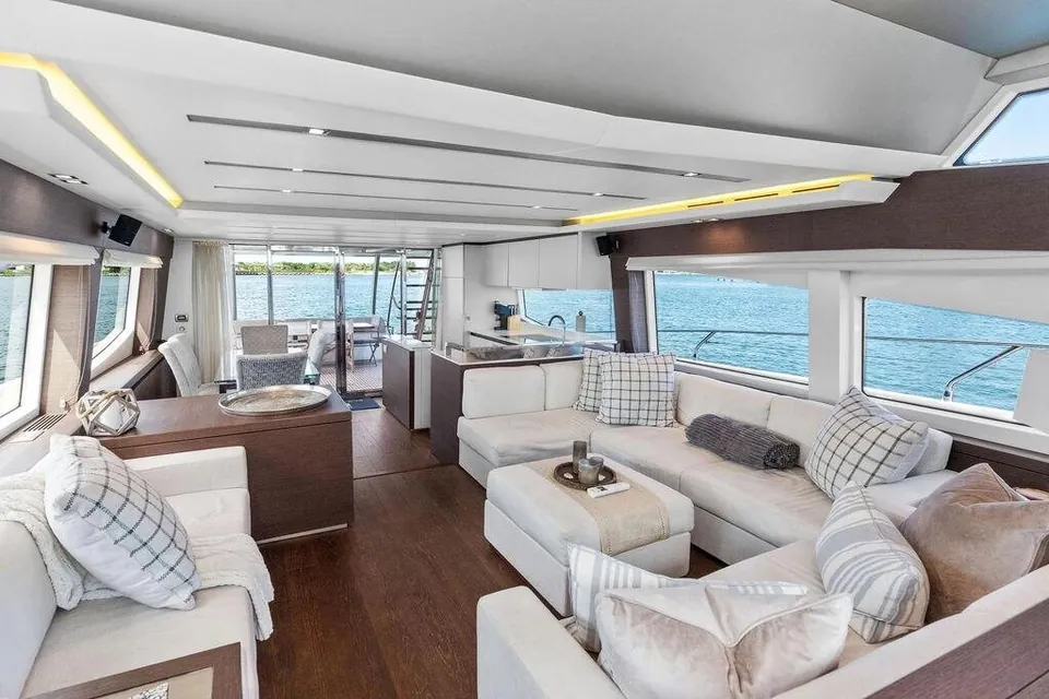Elevation, 2016 Prestige Yachts 750, photo 2
