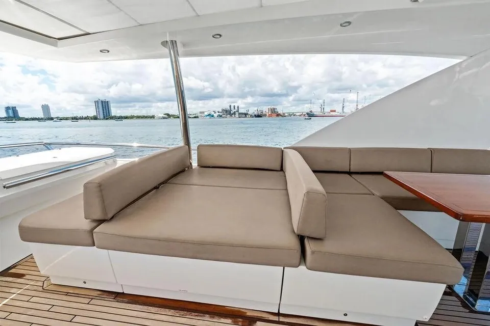 Elevation, 2016 Prestige Yachts 750, photo 16