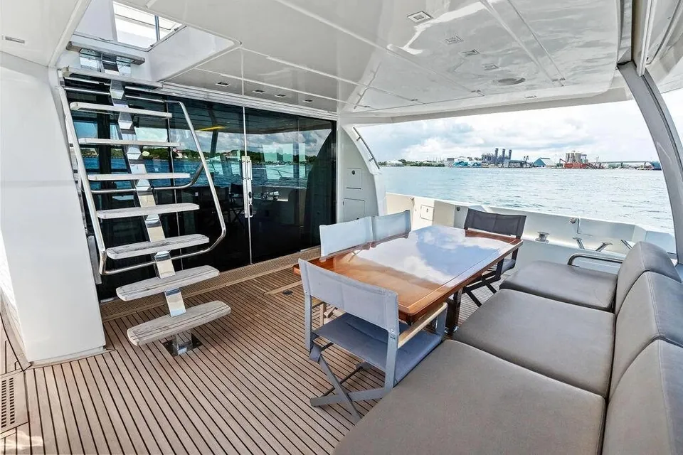 Elevation, 2016 Prestige Yachts 750, photo 17