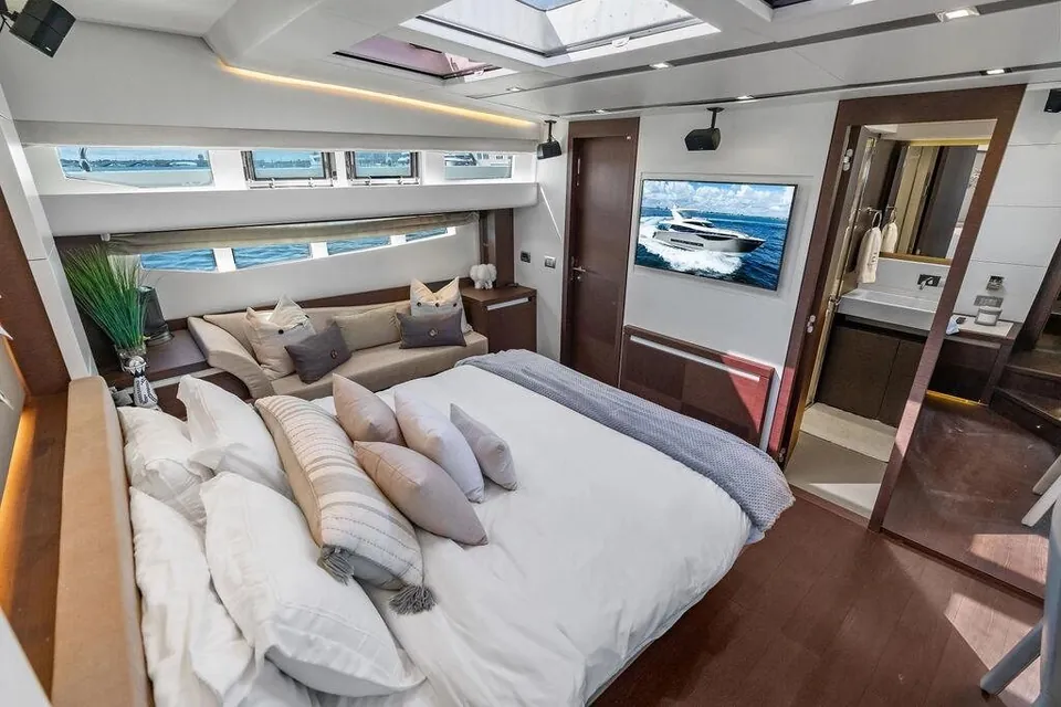 Elevation, 2016 Prestige Yachts 750, photo 37
