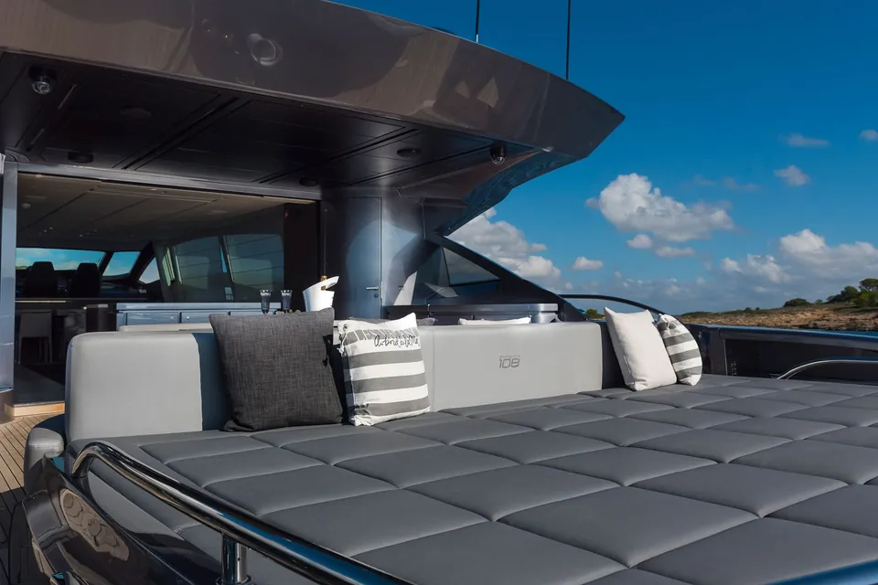 Aldebaran III, 2016 Pershing 108, photo 20