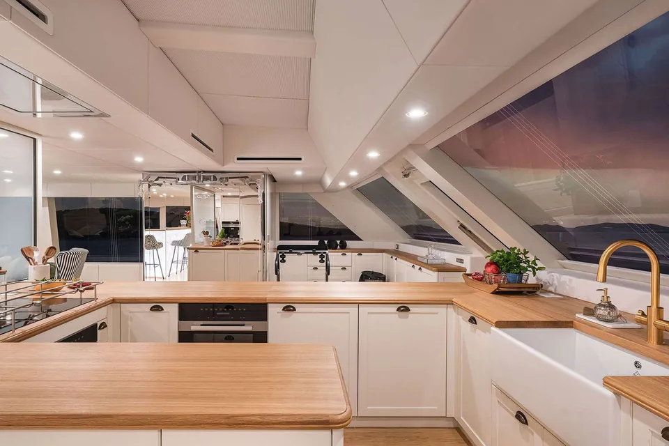 100 Sunreef Power Next, 2026 Sunreef Yachts, photo 8
