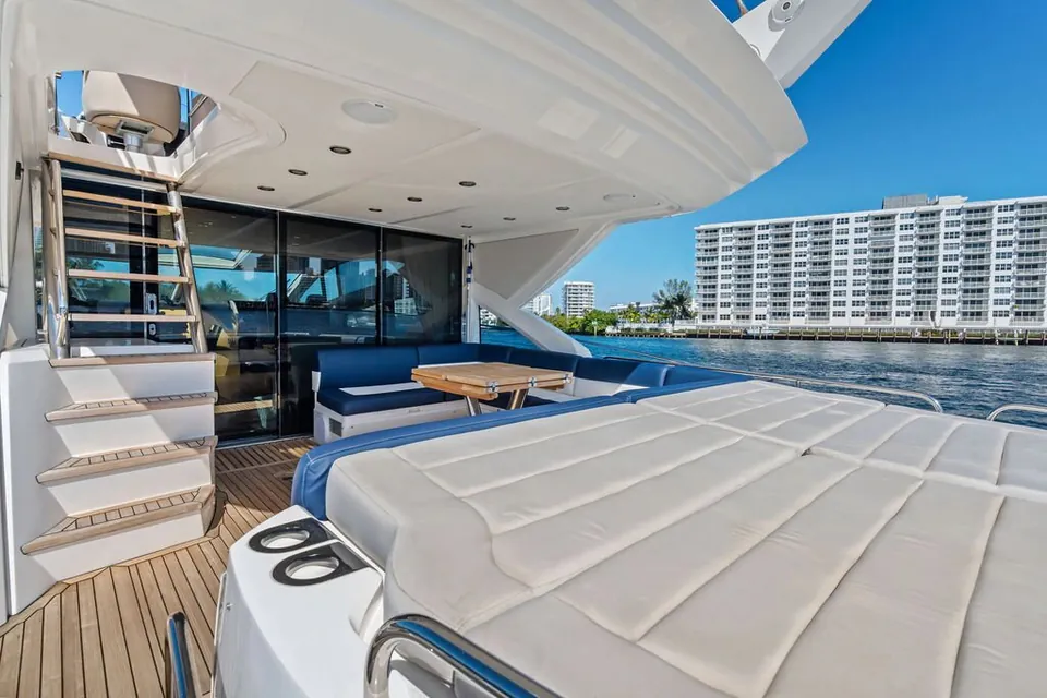 Miss Ingrid, 2016 Sunseeker 68 Sport Yacht, photo 4