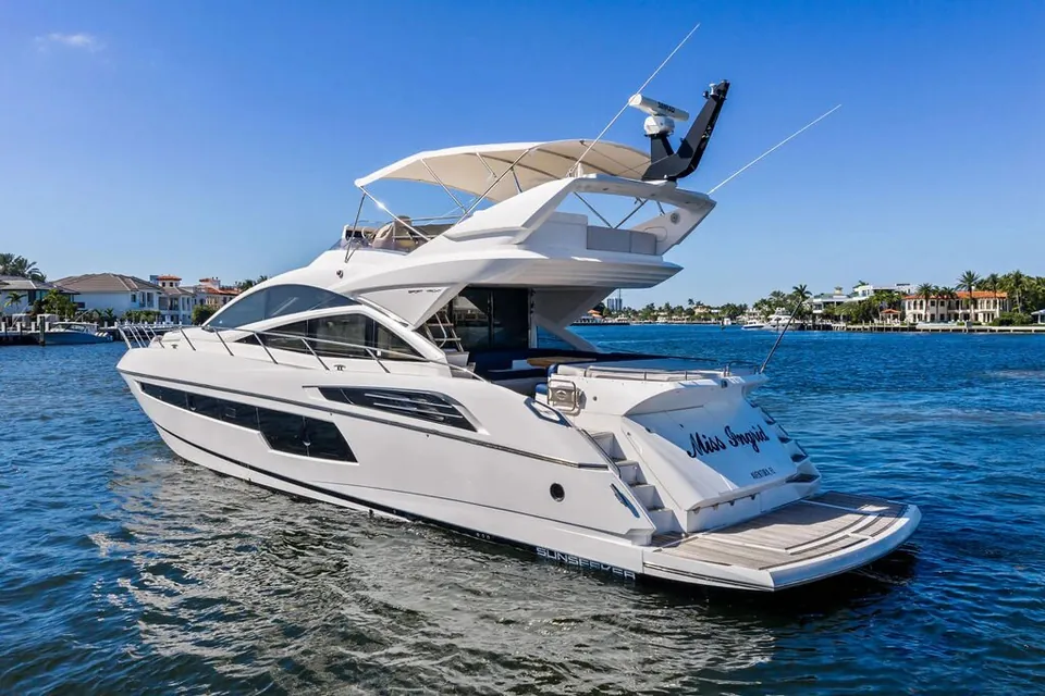 Miss Ingrid, 2016 Sunseeker 68 Sport Yacht, photo 7