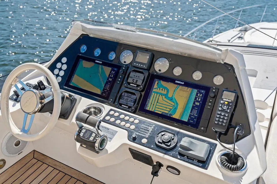 Miss Ingrid, 2016 Sunseeker 68 Sport Yacht, photo 15
