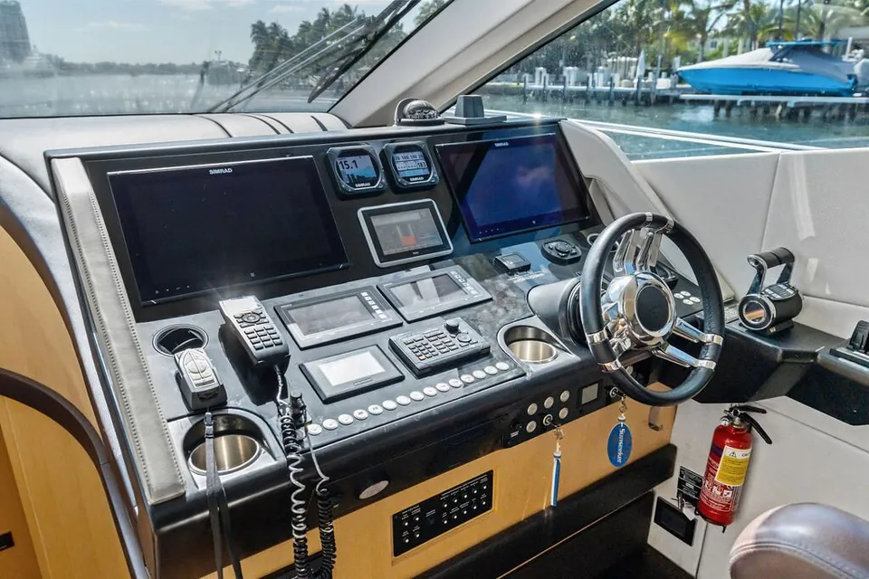 Miss Ingrid, 2016 Sunseeker 68 Sport Yacht, photo 19