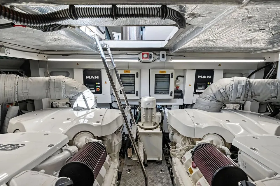 Miss Ingrid, 2016 Sunseeker 68 Sport Yacht, photo 28