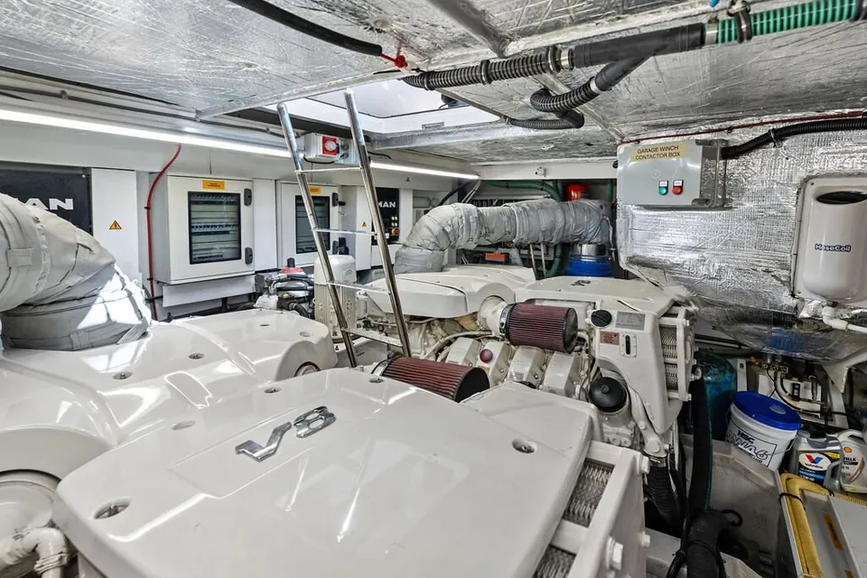 Miss Ingrid, 2016 Sunseeker 68 Sport Yacht, photo 30