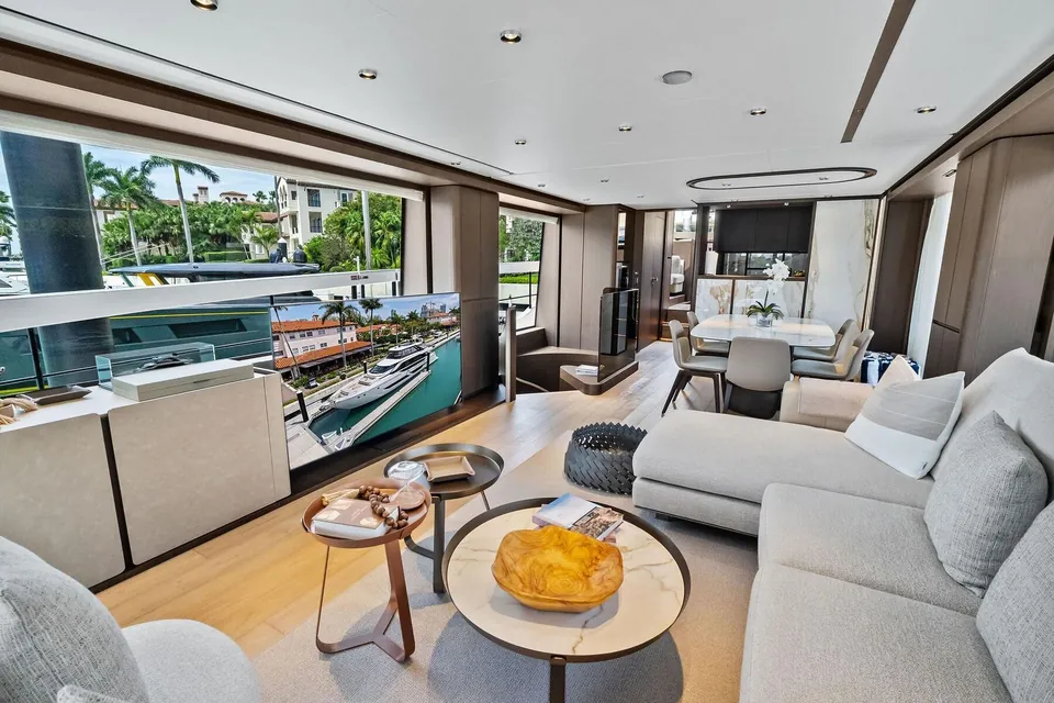 Lady F, 2023 Ferretti 860, photo 37