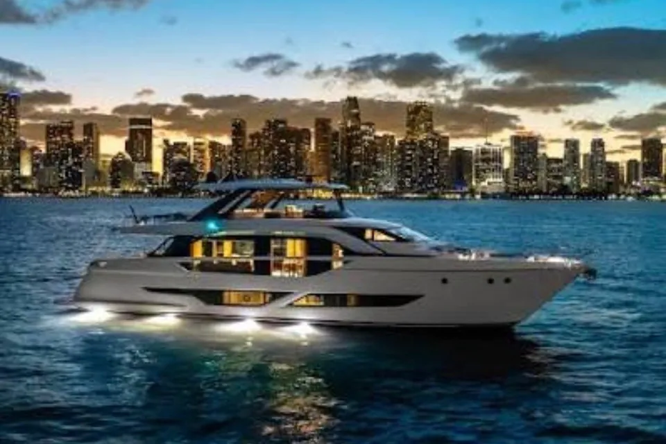 Lady F, 2023 Ferretti 860, photo 76