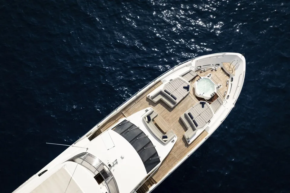 Mercy Oceans, 2018 Sunseeker 116 Yacht, photo 9