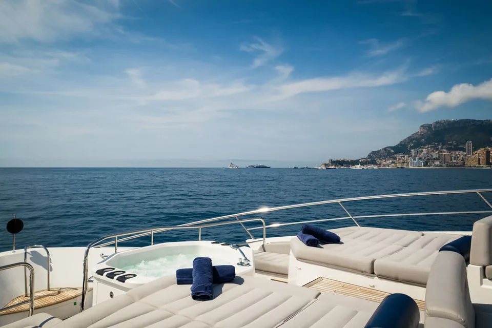 Mercy Oceans, 2018 Sunseeker 116 Yacht, photo 11