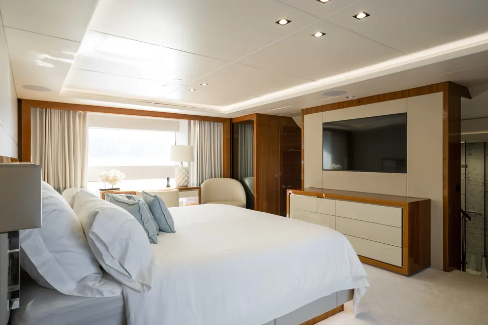 Mercy Oceans, 2018 Sunseeker 116 Yacht, photo 28
