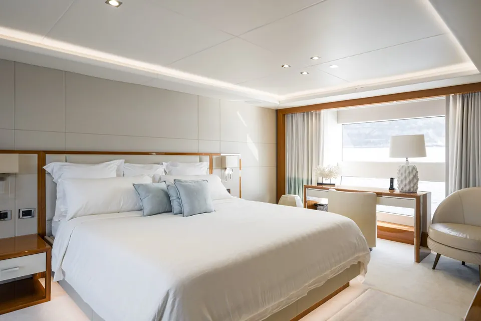 Mercy Oceans, 2018 Sunseeker 116 Yacht, photo 30